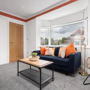 Shawe House - 10 Minute Mcr Airport - Free Parking Wythenshawe